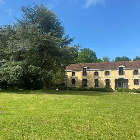Сasa de vacaciones Le Grenier D'odette Sainte-Gemme-la-Plaine