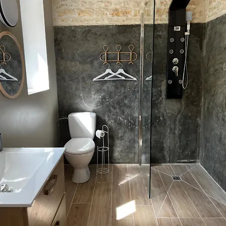 Dom wakacyjny Le Grenier D'odette *