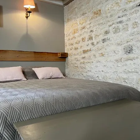 Сasa de vacaciones Le Grenier D'odette Sainte-Gemme-la-Plaine
